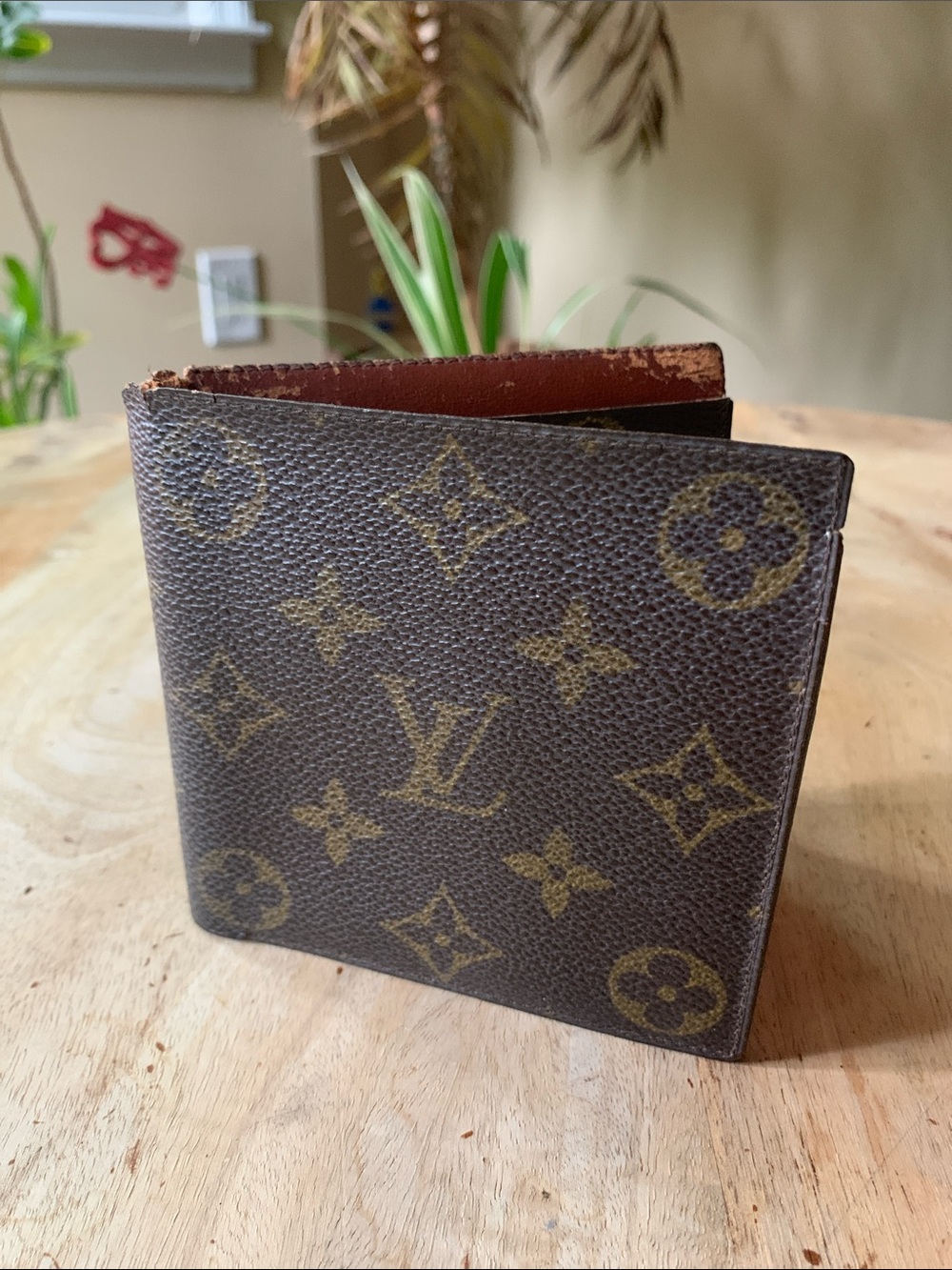 LOUIS VUITTON Vintage Monogram Canvas Bi-Fold Wallet - 1987 - Picture 11 of 11